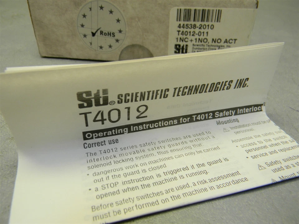 Interruptor de seguridad Scientific Technologies STI T4012-011 NUEVO Foto 3 de 4