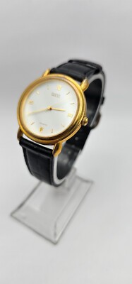 Vtg Guess Watch Men Women Gold Tone Black leather Band 1990  display picture 1