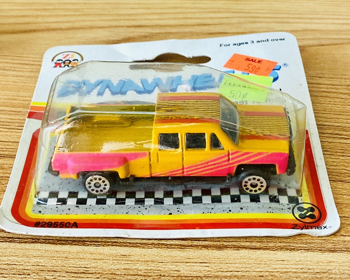 VICTOR GB-1D chevy 　1個　2/2 RARE Vintage Zylmex Dynawheels D102 Chevy Dual Color Pickup Truck