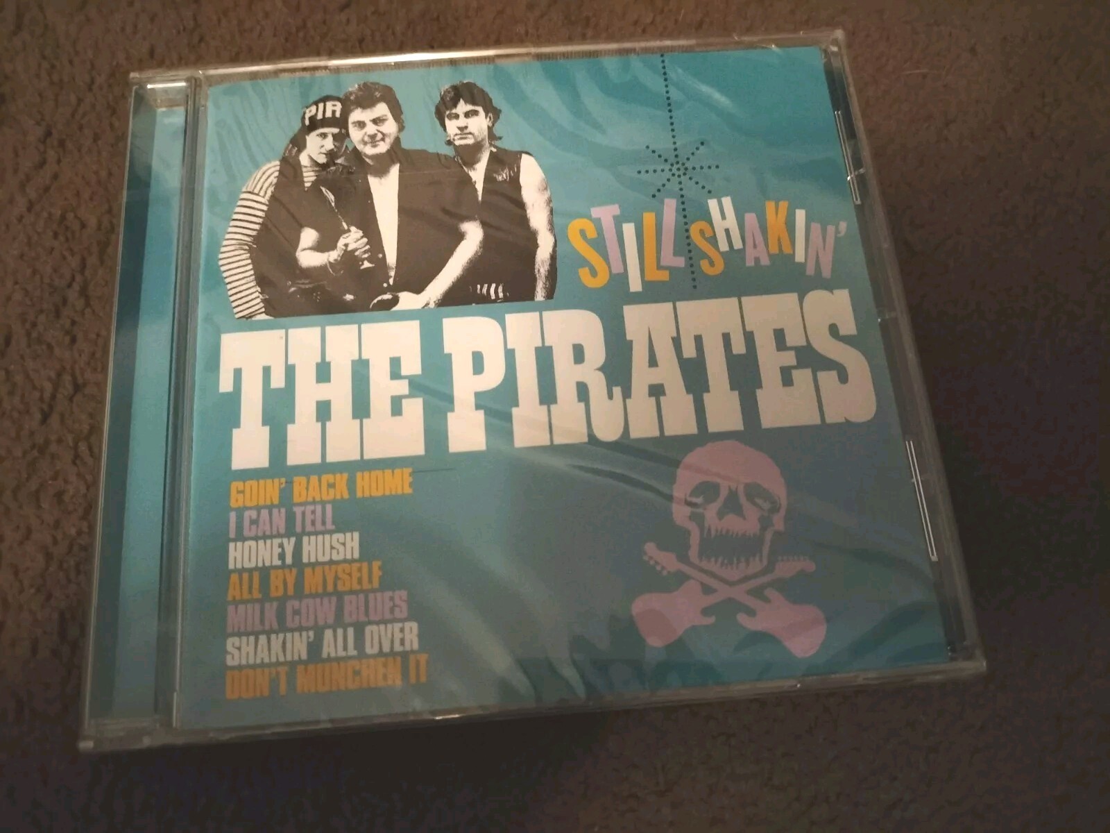 The Pirates - Still Shakin' - CD (2015) Mick Green *NEW SEALED*