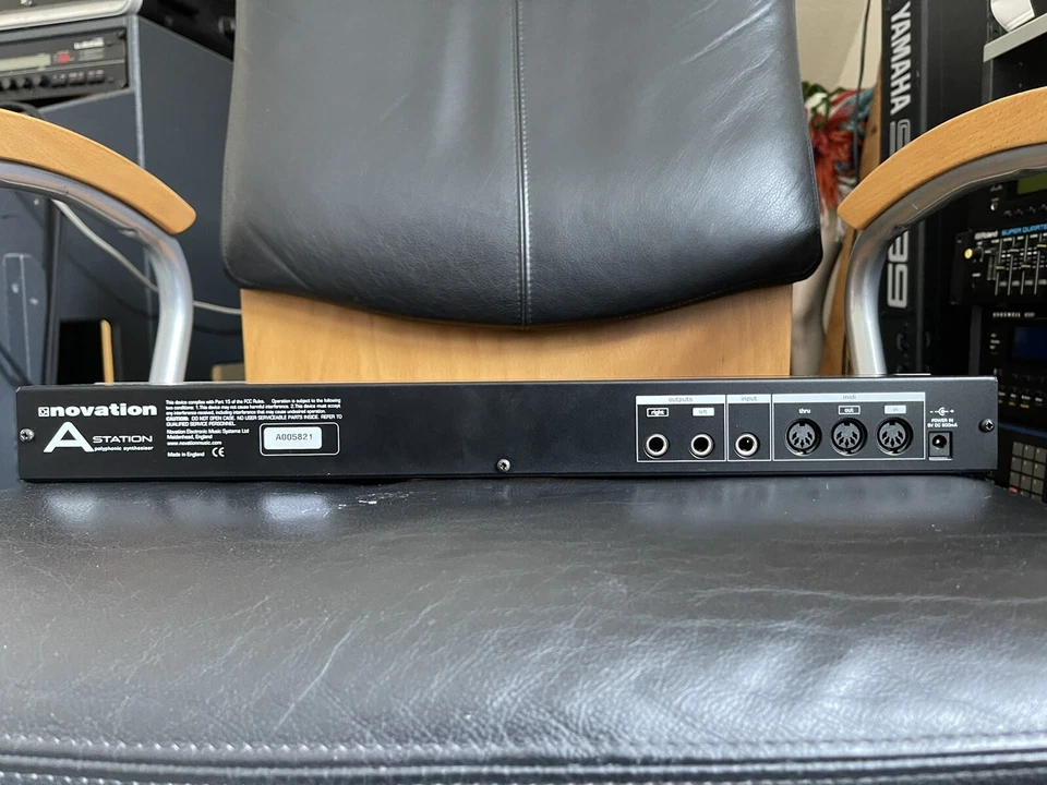 Novation A-Station Rack Synthesizer mit Arpeggiator Vocoder Effekte Audio In - Bild 2 von 2