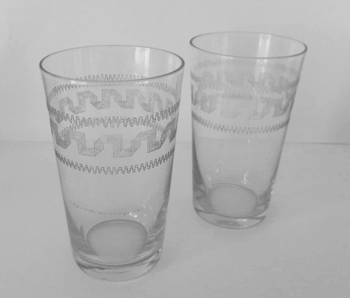 ANTIQUE EDWARDIAN ETCHED CRYSTAL TUMBLER DRINKING GLASS - Picture 2 of 7