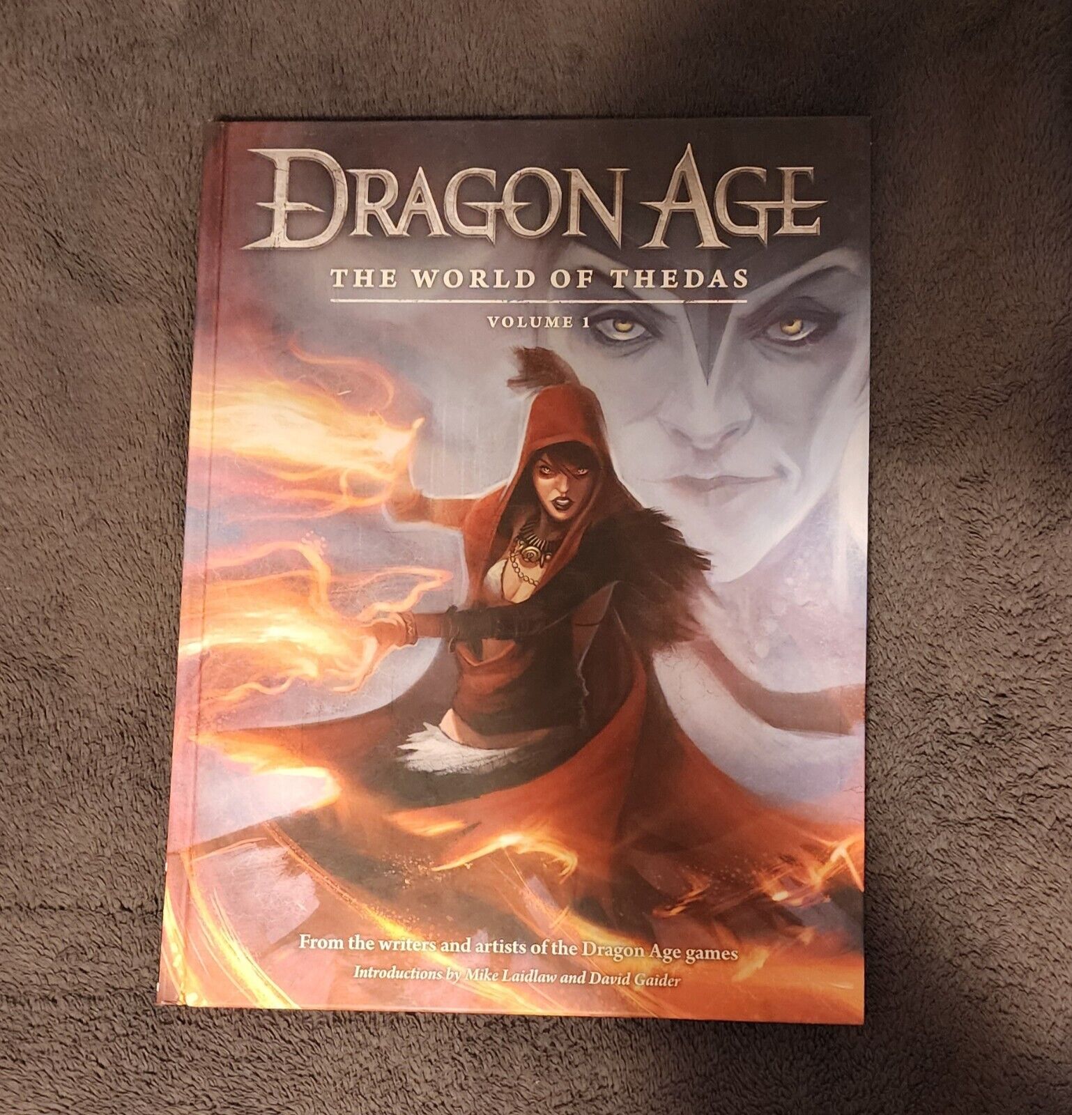 ⚡️ SIGNED ⚡️Dark Horse Dragon Age The World Of Thedas Vol 1 Hardcover