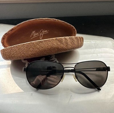 Maui Jim Black aviator Sunglasses In Great Condition. Vintage, No Longer Sold!