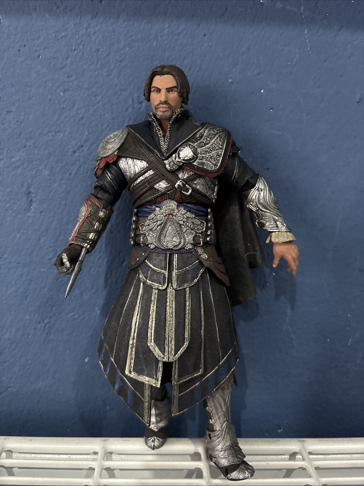Neca ASSASSIN'S CREED BROTHERHOOD EZIO ONYX ASSASSIN loose