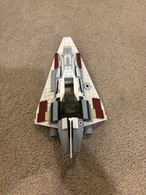 LEGO Star Wars Mace Windu's Jedi Starfighter 7868 Built Set No Minifigures