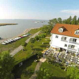 4 Tage Urlaub Neusiedlersee Seehotel Herlinde Podersdorf Burgenland Reise