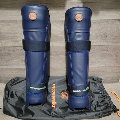 Moonwalkr 2.0 cricket wicket keeping shin guards Adult Navy Blue