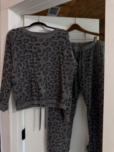 Barefoot Dreams CozyChic Ultra Lite® Barefoot in the Wild track pants and pullov