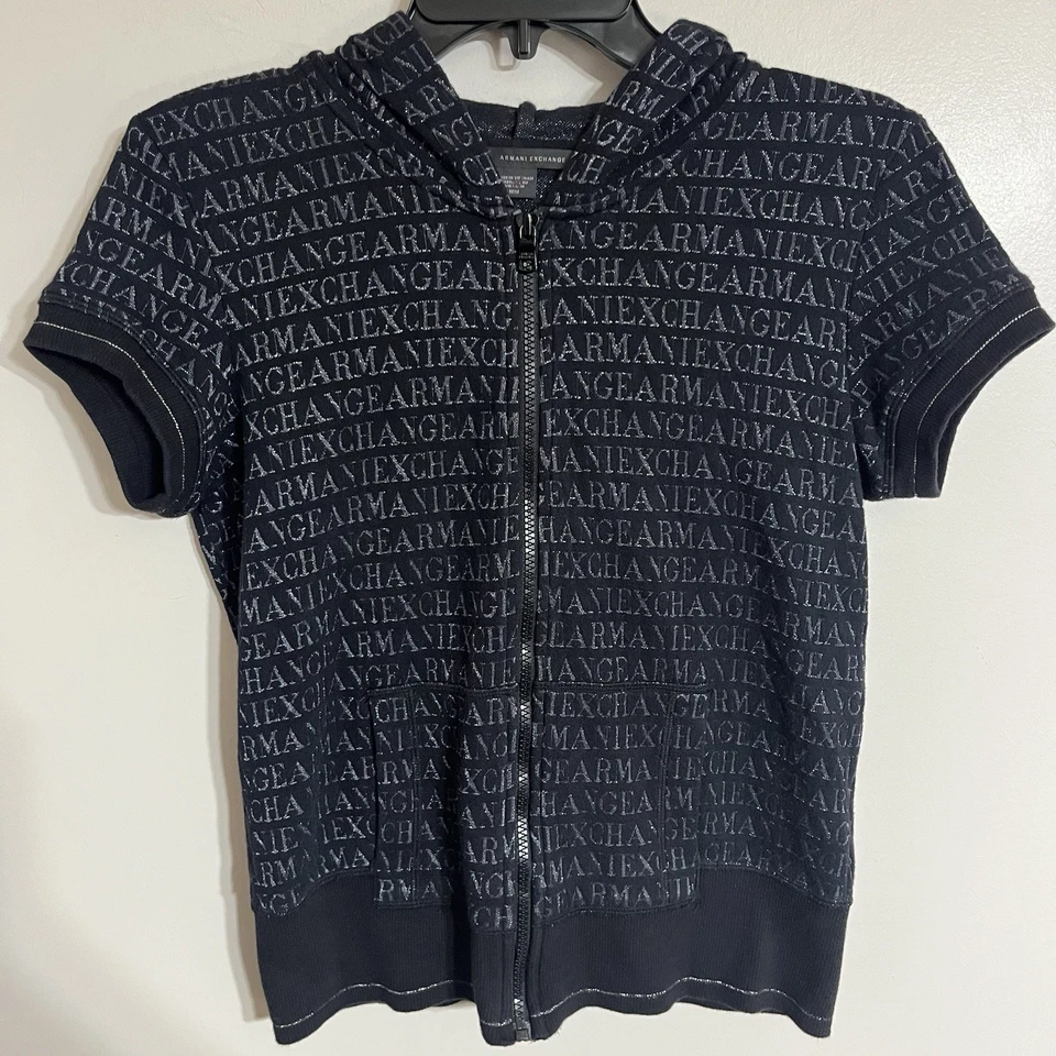 Sudadera y pantalones deportivos para mujer Armani Exchange con logotipo completo Top pantalones medianos pequeños Foto 3 de 4