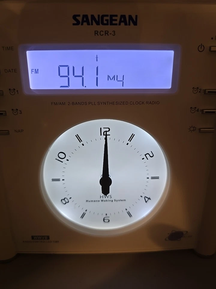 Sangean RCR-3 FM AM Tuning Atomic Clock Radio Human Wake System Tested And Works - Image 3 of 4