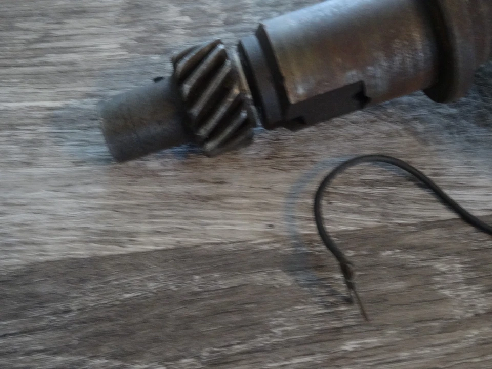 Pontiac GTO 1966, Catalina, Grand Prix 389 4 barriles distribuidor OEM 1111078, 6C7 Foto 4 de 4