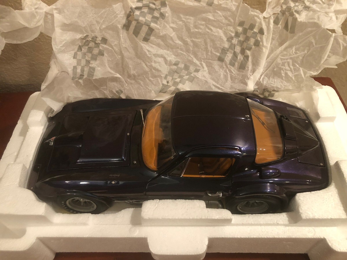 EXOTO 1963 Corvette Grand Sport STANDOX Monte Carlo Magic 1:18