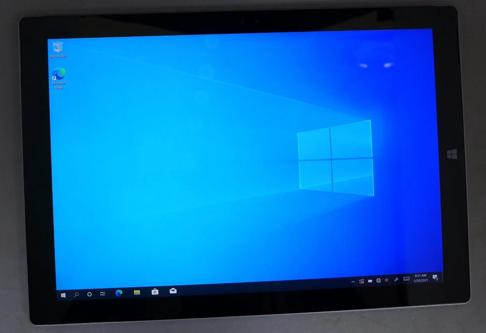 Microsoft Surface pro 3, 13", Silver, i5, 4GB, 128GB - Touch is not working - Image 2 of 4