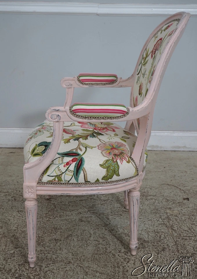 L61971EC: Par de sillones tapizados estilo Luis XVI rosa francés Foto 3 de 4