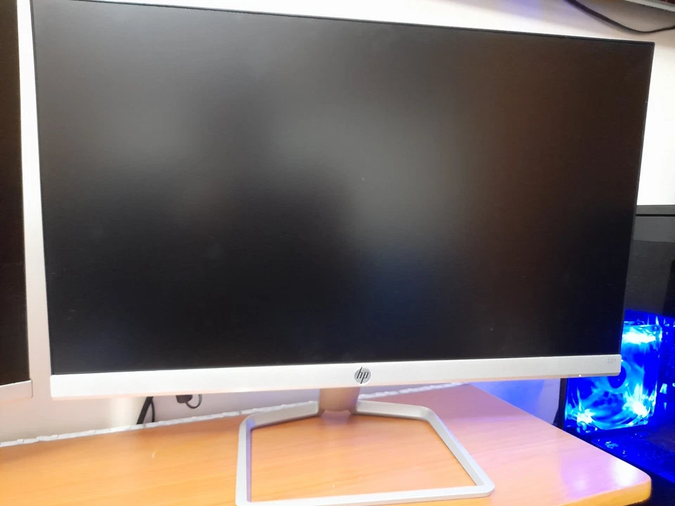 ordenador sobremesa gaming + monitor hp 22" - Imagen 2 de 3