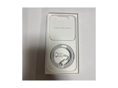 Apple iPhone 14 - 128GB MPUQ3J/A Starlight Unlocked - ALL CARRIERS