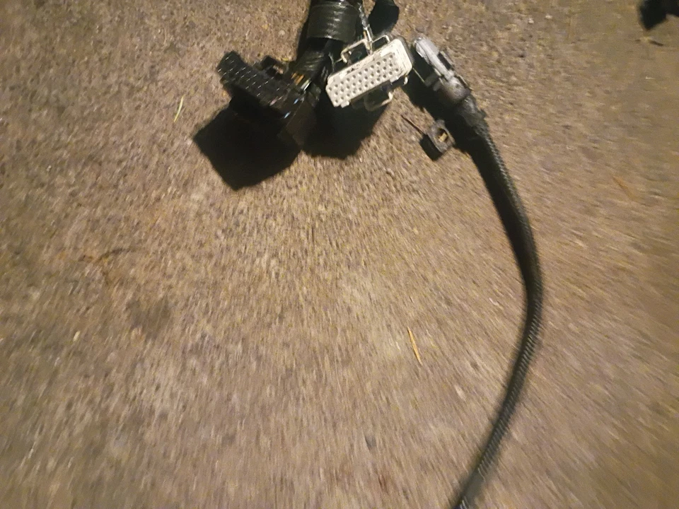 Arnés de cables para motor Jeep Cherokee 1997 4,0 Foto 2 de 4