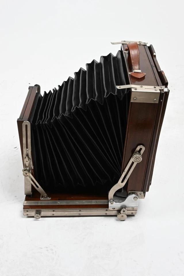 Cámara de visión plegable Deardorff 8x10 madera de caoba con columpio trasero #957 Foto 2 de 4