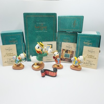 WDCC Donald Duck ''Mr. Duck Steps Out'' with Nephews 5 pieces