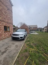 Range Rover Sport P400e