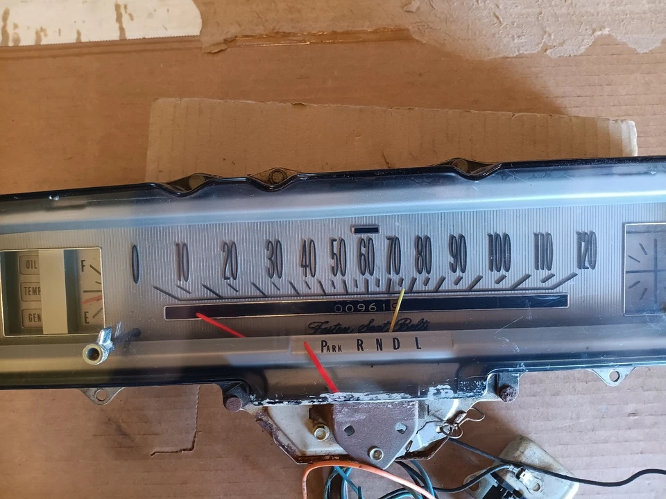 Buick Skylark GS 68 velocímetro tablero medidor grupo con configuración opcional de alerta de velocidad Foto 2 de 4