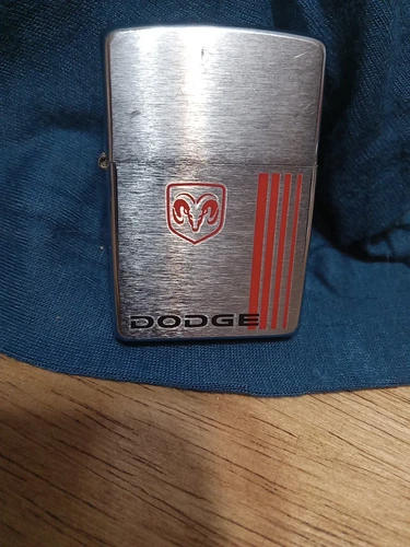 VINTAGE 2003 DODGE RAM TRUCK STRIPES BRUSHED SILVER CHROME ZIPPO LIGHTER.    T4