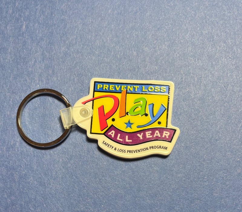 Toys "R" Us  “P.L.A.Y.” Keychain - Rare!
