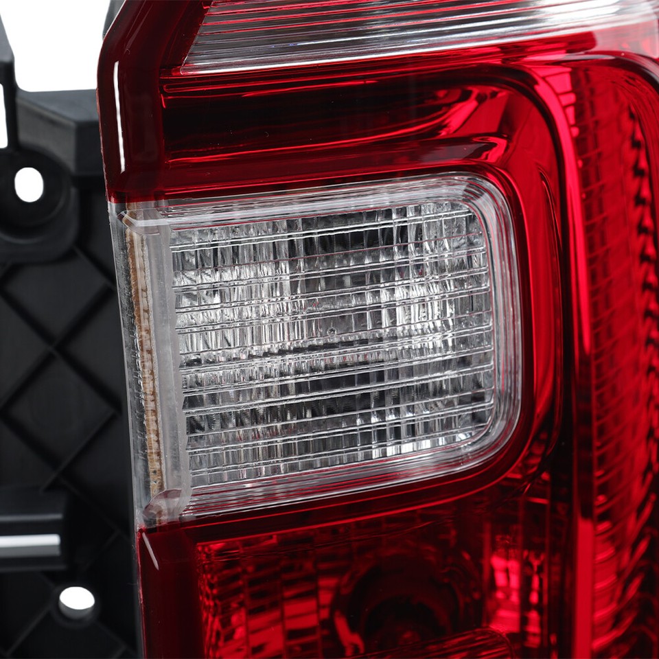 Feu Arrière Gauche Boine Pour Ford Expedition 2018-2022 (modèle BASE/XLT Halogène) - Neuf