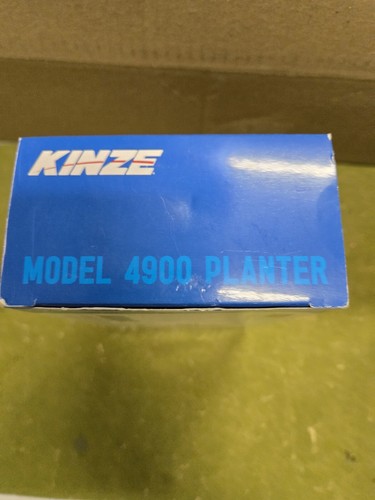 1/64 KINZE MODEL 4900 PLANTER SPECCAST / ERTL/ FARM TOY - Picture 4 of 6