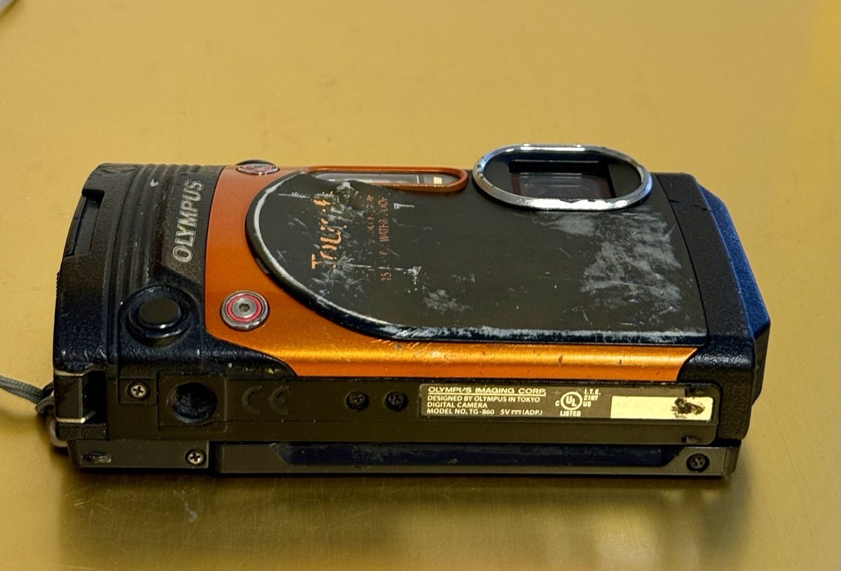 Olympus Stylus Tough TG-860 16.0MP Waterproof Digital Camera 