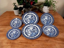 Churchill Blue  Willow  Plates x 2 26 Cms/Blows ×2  20 Cms/small Plates x2 17cms