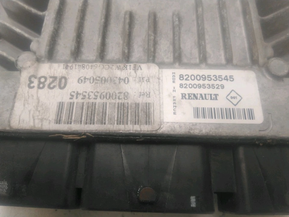 CALCULATEUR MOTEUR ECU Renault Kangoo/Grand Kangoo (KW) 2009 8201051836 - Immagine 4 di 4
