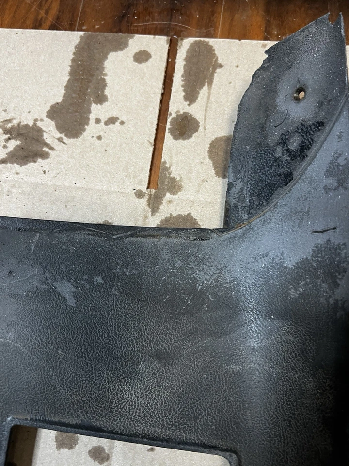 Buick Riviera 1971 1972 1973 paneles de vela en negro Foto 2 de 4