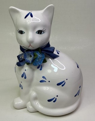 1987 Simple Pleasures Summit Collection Porcelain 8  Cat Figurine Blue Floral