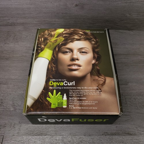 DevaCurl DevaFuser Diffuser & Universal Adapter Moisture Lock Finishing Spray - Picture 5 of 6