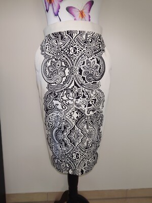 Max Mara Bleistiftrock elfenbein und schwarz Gr. 38 IT 42 tribal gemustert