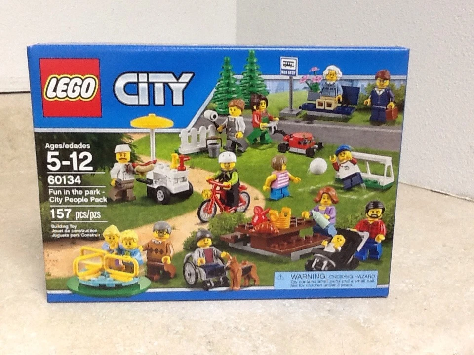 Lego city town fun in best sale the park