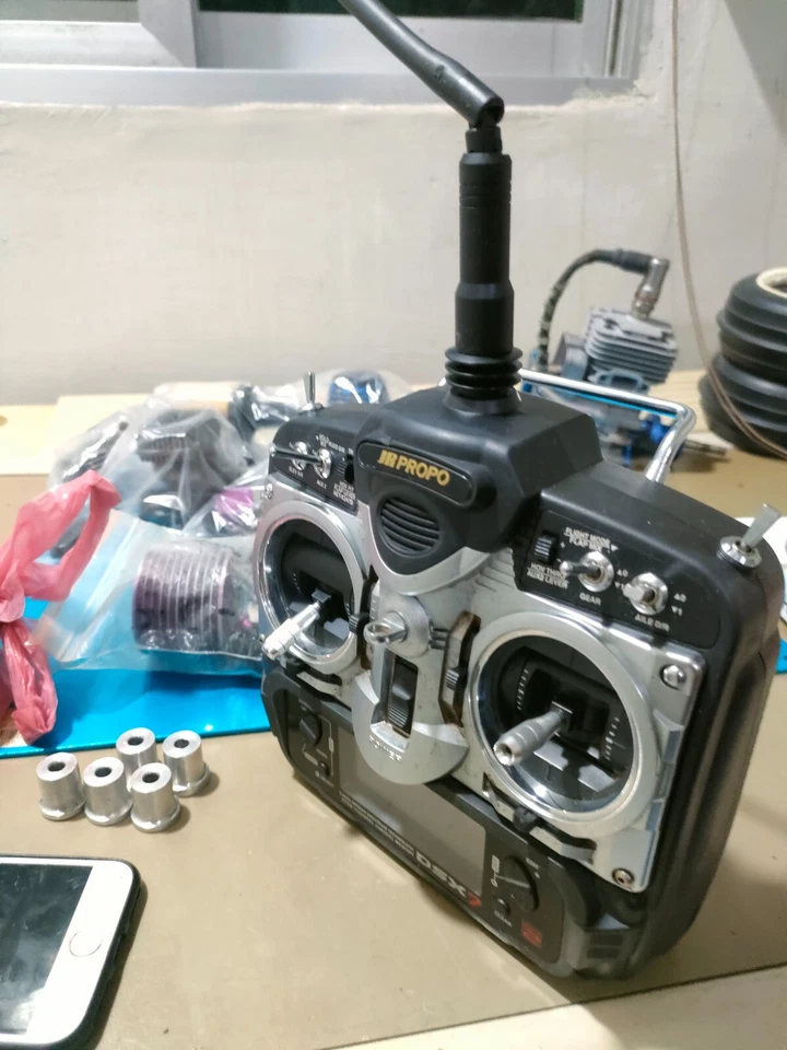 JR Radio DSX7 - 2.4Ghz 7ch Radio Control System - Image 2 of 4