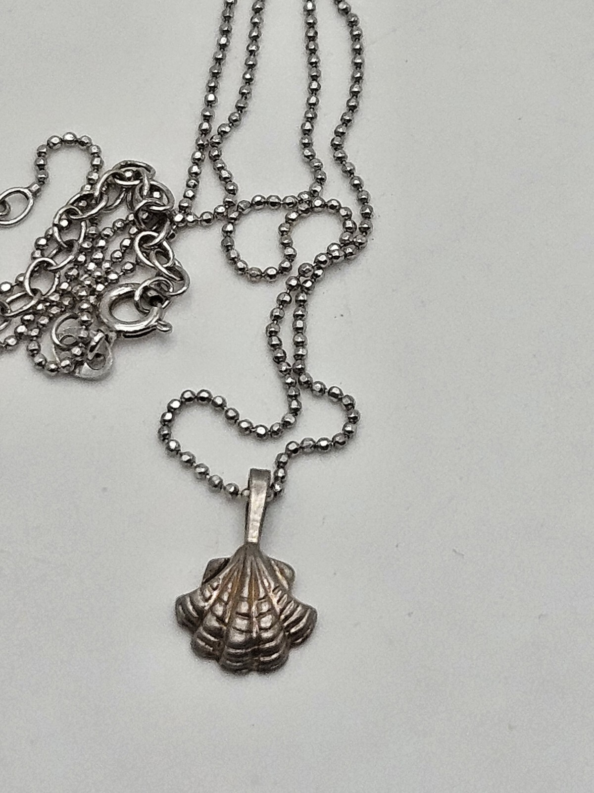 Vintage Sterling Silver Seashell Tiny Pendant Nec… - image 2