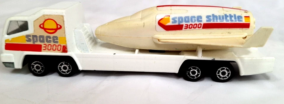 Majorette France Die Cast Space Shuttle Vehicle w/folding wings & Transport VTG. - Image 2 of 4