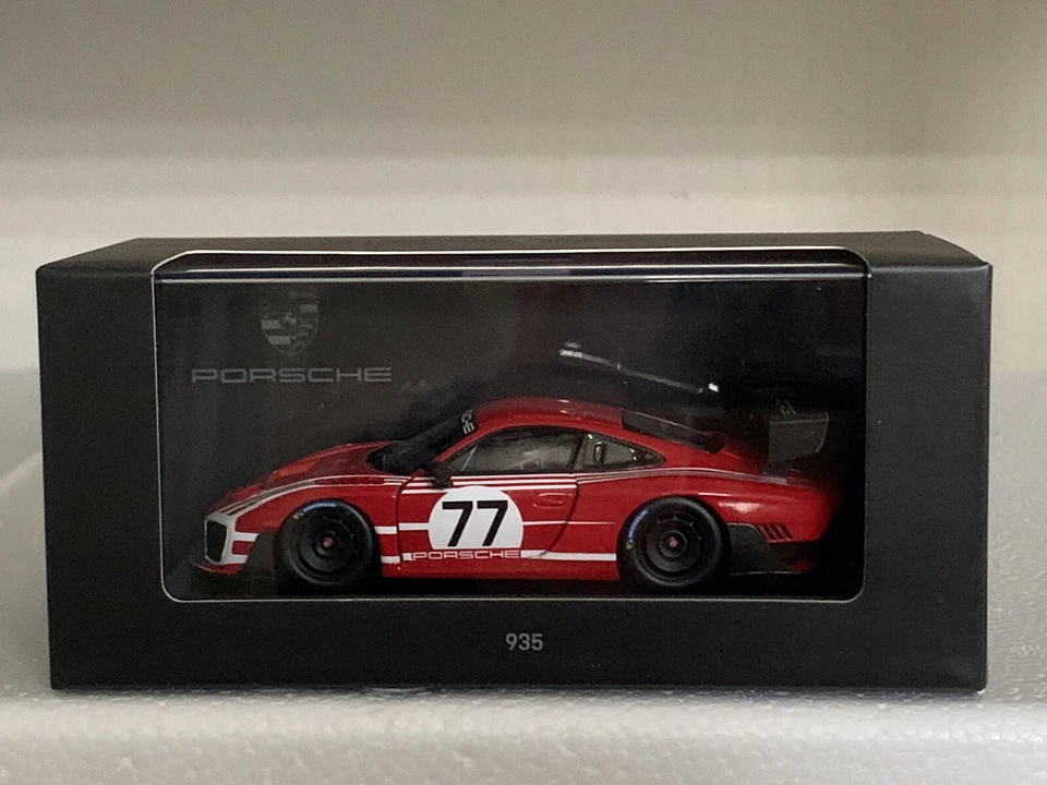 Porsche 935 Salzburg Limited Edition Dealer Spark 1:43 - Image 3 of 4