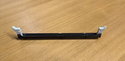 Molex 740810001 1.27mm Pitch DIMM 8-Byte DRAM Socket, 168 Circuits (1pc = 1 lot)