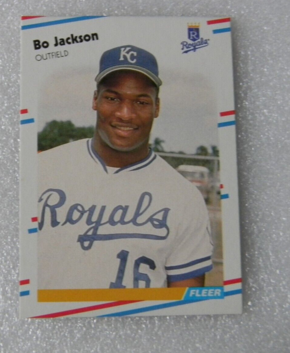 1988 FLEER BASEBALL CARD #260 BO JACKSON KANSAS CITY ROYALS EX DEC009
