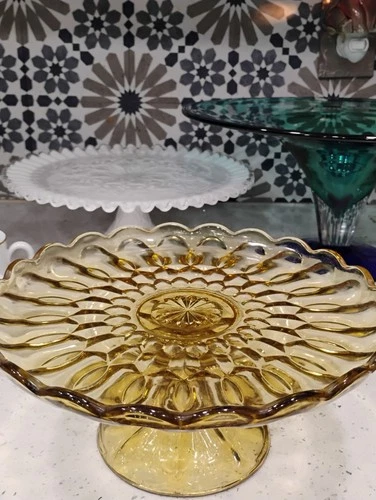 Vintage Amber Anchor Hocking Fairfield Glass Pedestal Cake Plate Stand