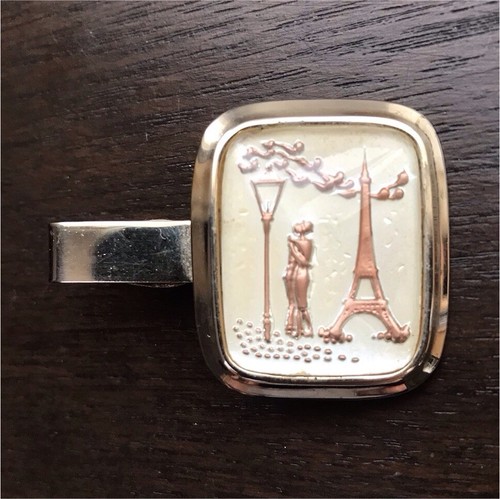 Vintage Parkway Paris Is For  Lovers Eiffel Tower Tie Clip Gold Tone Mid-Century
