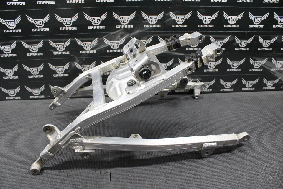 2011 10-13 YAMAHA YZ450F OEM REAR BACK SUB FRAME SUBFRAME RAIL 33D-21190-00-00 Foto 3 de 4