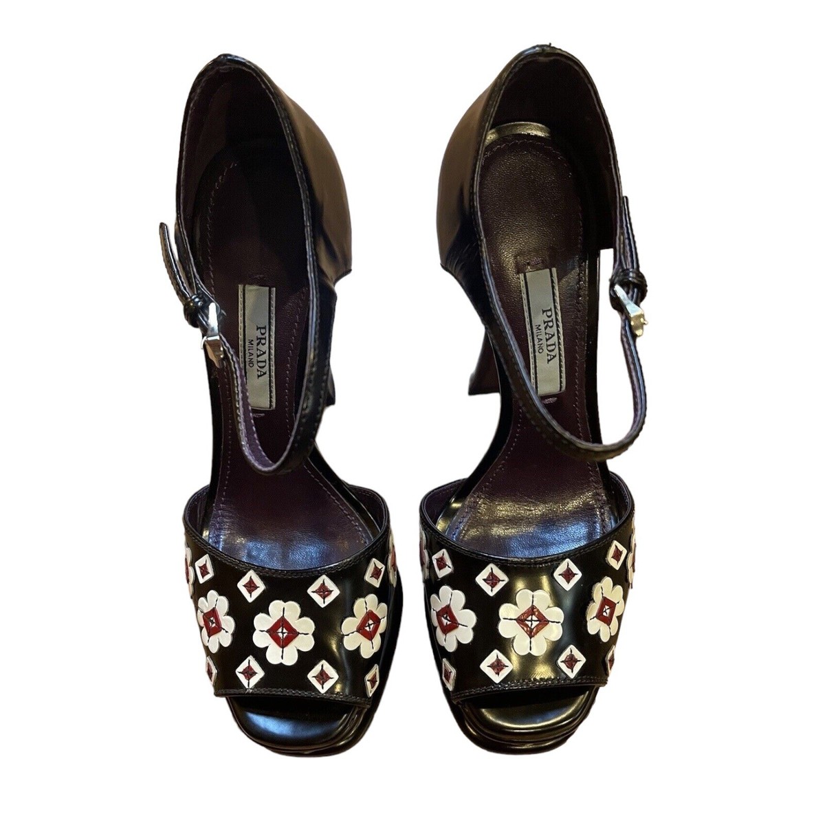 プラダ ストラップシューズ 37.5 プラダ ストラップシューズ 37.5