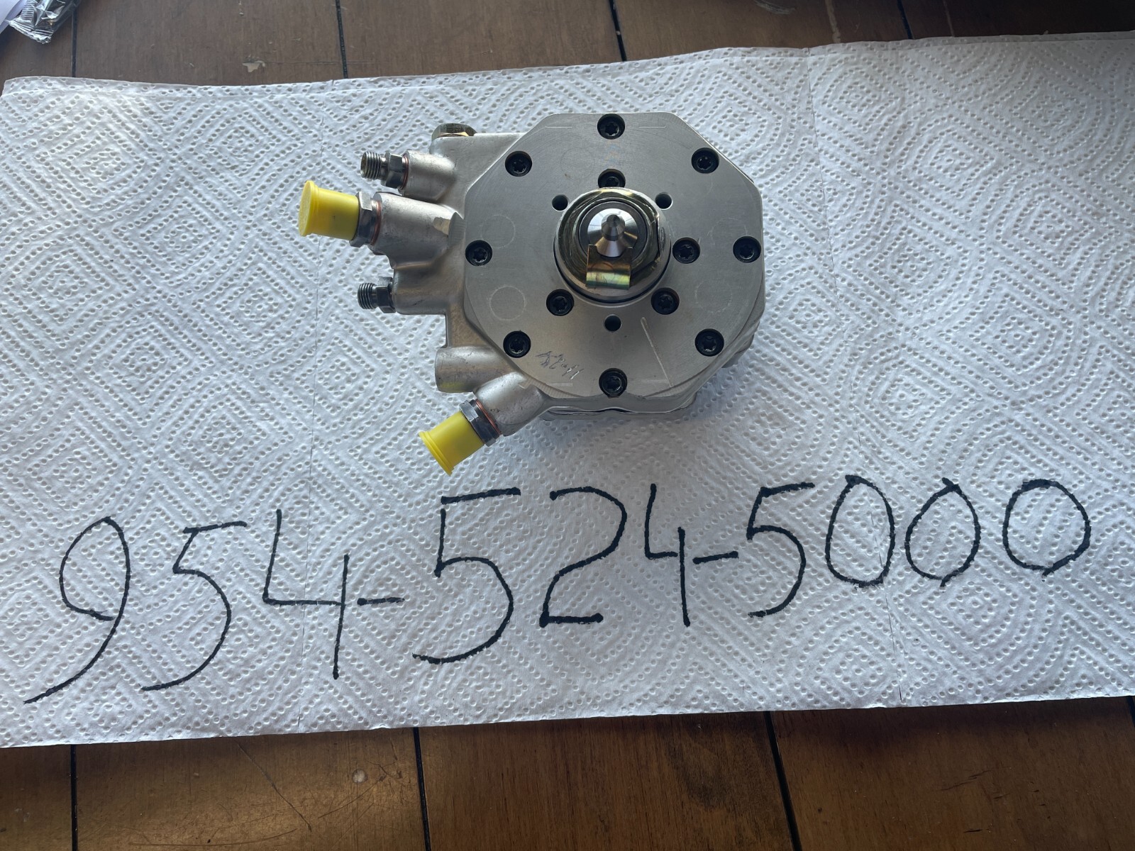 ROLLS ROYCE CORNICHE  REBUILT FUEL DISTRIBUTOR IN STOCK SAME DAY SHIPPING 81-89