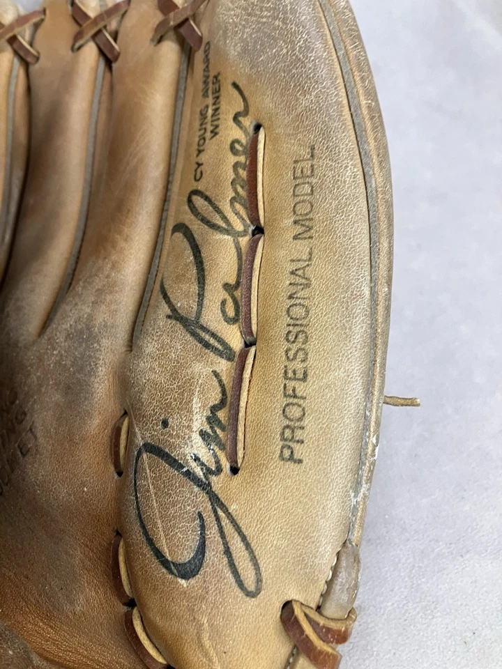 Guante de béisbol Spaulding de colección, firmado Jim Palmer ganador del premio CY Young. Foto 4 de 4
